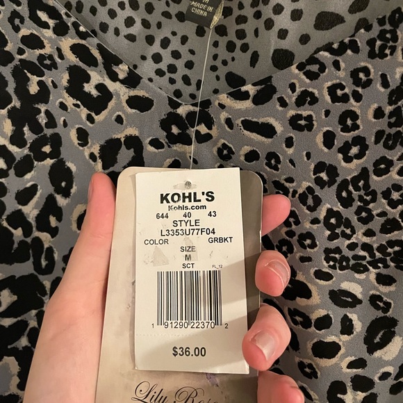 Lily Rose Grey, Black and White Cheetah Print Blouse NWT - Picture 3 of 5